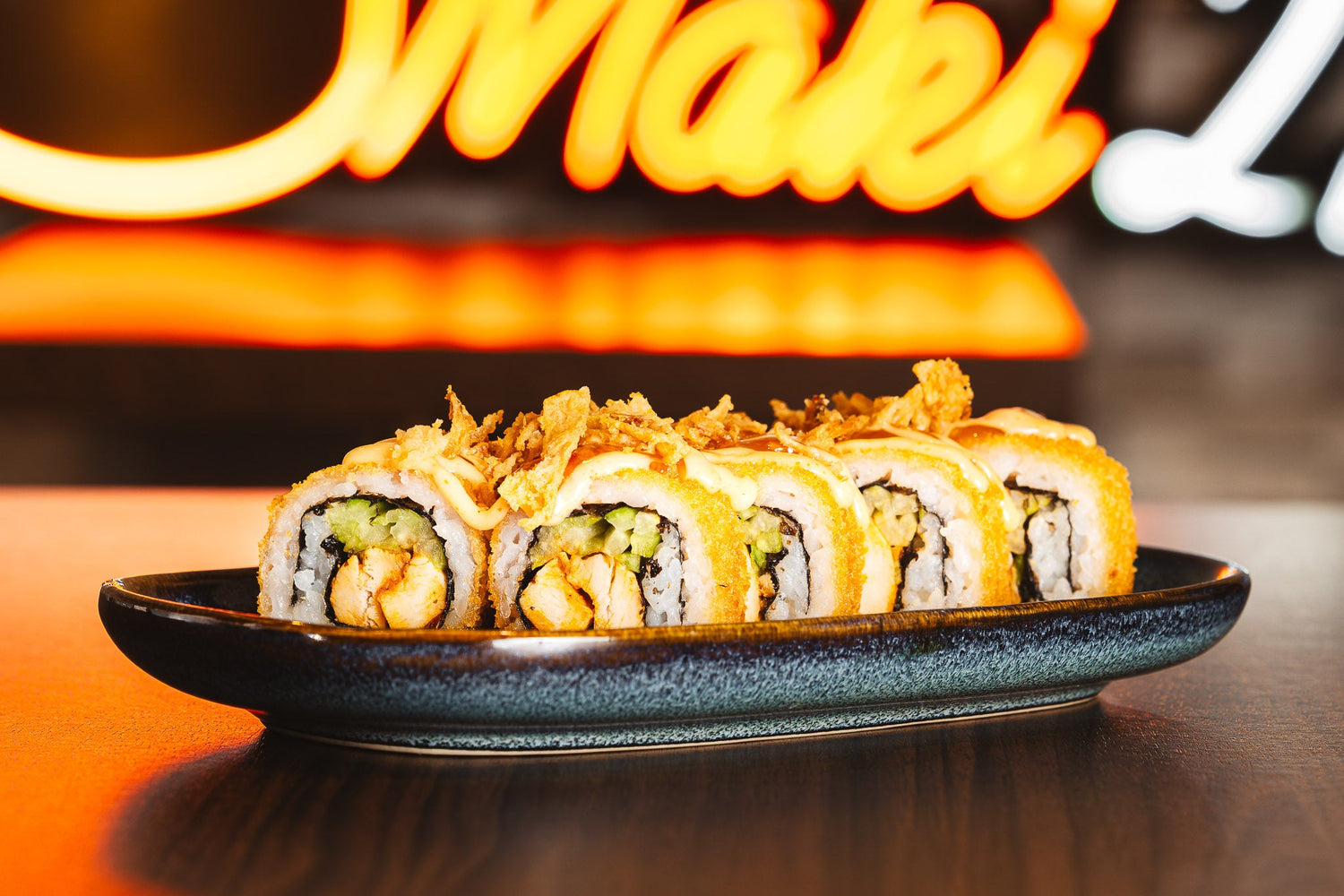 E/ California & Maki  crunchy rolls (08 pièces)